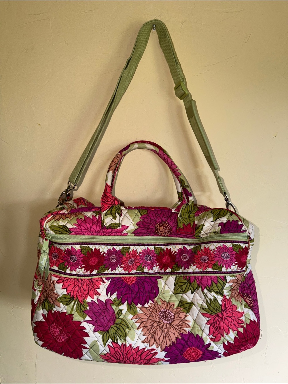 Vera Bradley Quilted Floral Weekender Bag in Pink & Green
JS-132
